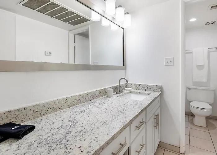 Apartment Landing Stylish In